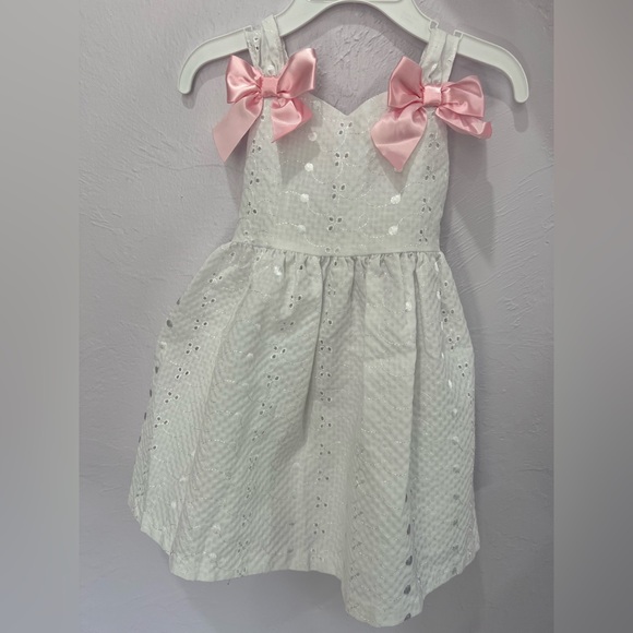 White Bonnie Jean Toodler girl dress - Picture 1 of 2